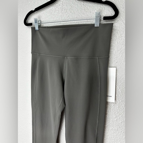 Lululemon Skinny Groove Pant II 33" Size 6 NWT - Picture 5 of 10